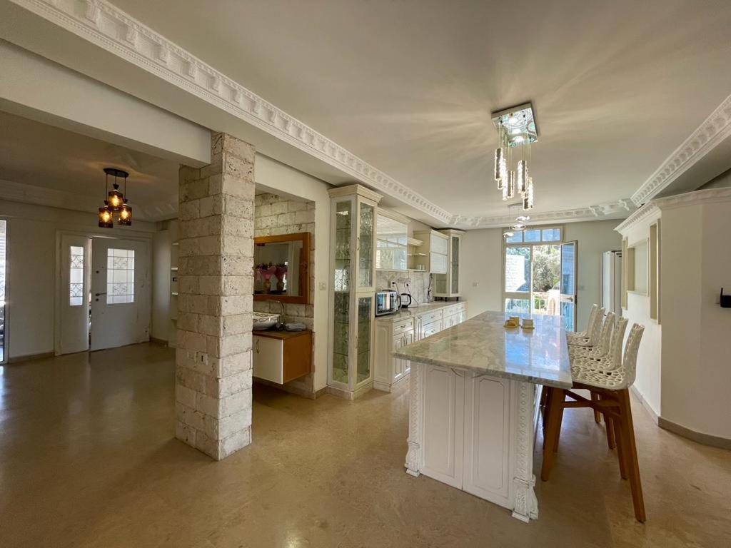 Diamond Luxury Apartment - Хайфа Екстериор снимка