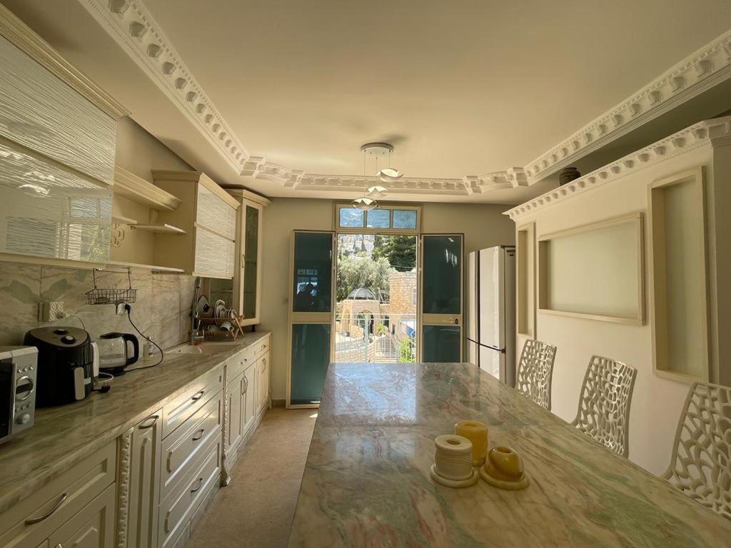Diamond Luxury Apartment - Хайфа Екстериор снимка